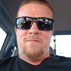 Meet your Posher, Larry